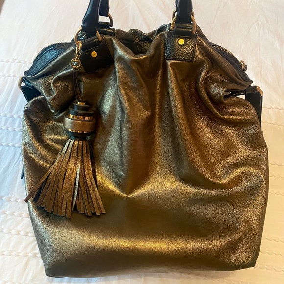 Diane von Furstenberg Metallic Drew Bucket Bag - Picture 5 of 16